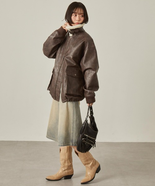 Snap club（スナップクラブ）の「【Snap club】2WAYヴィンテージライク襟ボア切り替えフライトブルゾン（ブルゾン・レディース・ブラウン/ブラック・L/M）」の21枚目の写真