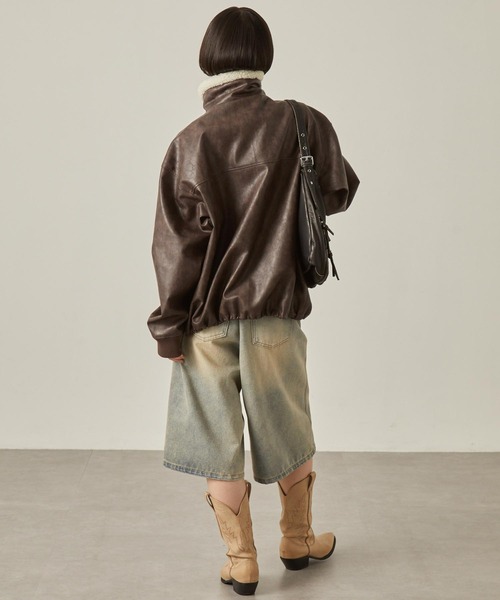 Snap club（スナップクラブ）の「【Snap club】2WAYヴィンテージライク襟ボア切り替えフライトブルゾン（ブルゾン・レディース・ブラウン/ブラック・L/M）」の22枚目の写真