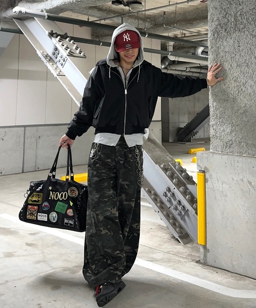 MandO（Auntie Rosa）（エムオー）の「2WAYリバーシブルナイロンボアブルゾン（ブルゾン・メンズ・グレイッシュベージュ/ブラック・LARGE/MEDIUM）」の17枚目の写真
