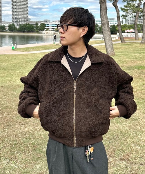 MandO（Auntie Rosa）（エムオー）の「2WAYリバーシブルナイロンボアブルゾン（ブルゾン・メンズ・グレイッシュベージュ/ブラック・LARGE/MEDIUM）」の8枚目の写真