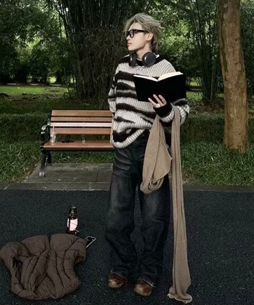 NOWLE（ノウル）の「【NOWLE】グランジ シャギー ブラシストロークボーダー プルオーバー ニット（ニット/セーター・メンズ・ブラック・MEDIUM/LARGE/X-LARGE）」の21枚目の写真