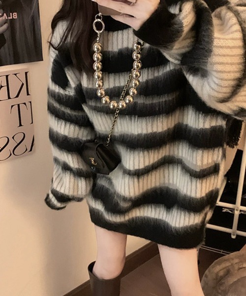 NOWLE（ノウル）の「【NOWLE】グランジ シャギー ブラシストロークボーダー プルオーバー ニット（ニット/セーター・メンズ・ブラック・MEDIUM/LARGE/X-LARGE）」の9枚目の写真