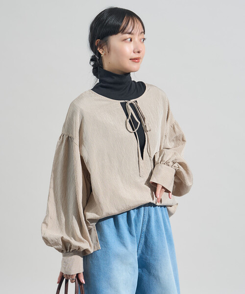 FREAK'S STORE(フリークスストア)の「2way ストライプ リボン ブラウス/バックリボンブラウス(シャツ/ブラウス・レディース・チャコールグレー/オフホワイト/ベージュ・フリ-)」の5枚目の写真