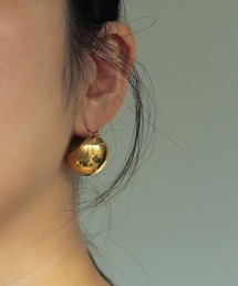 NOIR DE POUPEE｜ノワールドプーペのピアス（両耳用）（ゴールド/金色
