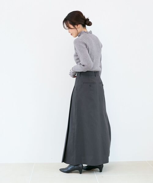 le.coeur blanc（ルクールブラン）の「シアーフリルリブニット（ニット/セーター・レディース・ブラウン/グレー/ブラック/アイボリー・38）」の5枚目の写真