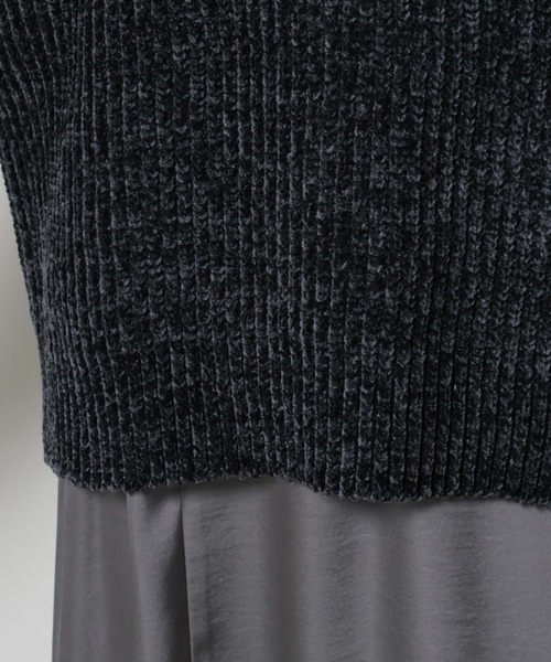 NANO universe（ナノユニバース）の「ベロアモールVネックニットベスト（ベスト・レディース・ライトベージュ/ブラック/グレー・FREE）」の20枚目の写真