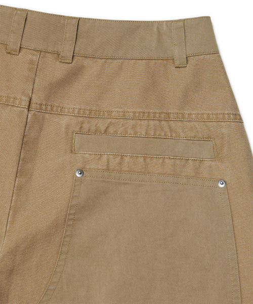 NOMANUAL(NOMANUAL)の「DOUBLE LAYERED CARGO PANTS - WASHED BEIGE(その他パンツ・レディース・その他・MEDIUM/LARGE/X-LARGE/SMALL)」の7枚目の写真