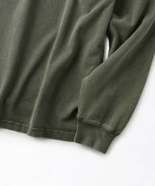 OUTSTANDING(アウトスタンディング)の「VINTAGE WASHING LONG SLEEVE TEE_VINTAGE OLIVE(Tシャツ/カットソー・レディース・その他・SMALL/MEDIUM/LARGE)」の4枚目の写真