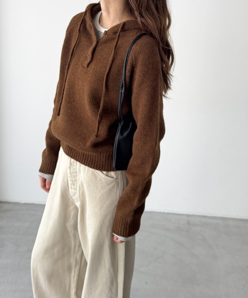 CANAL JEAN(キャナルジーン)の「El mar ウールヘンリーパーカーニット(ニット/セーター・レディース・レッド/ブラウン/グレー・ONE SIZE)」の4枚目の写真