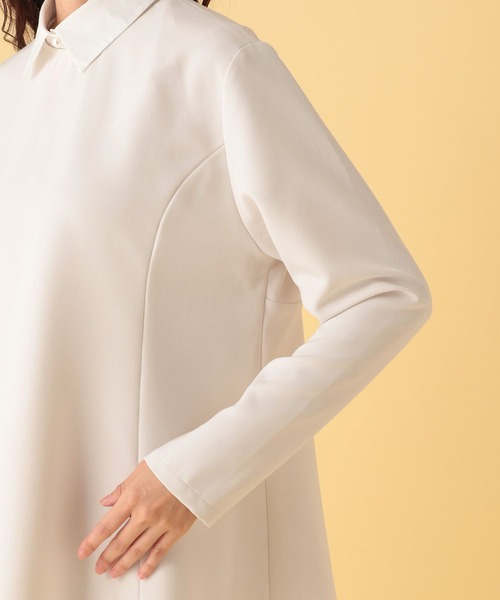 Elura（エルーラ）の「≪入卒/セレモニー/通勤≫ダブルクロス襟付きプルオーバー/603854（シャツ/ブラウス・レディース・ブラック/アイボリー/ネイビー・FREE）」の17枚目の写真