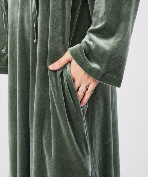 Rouge vif la cle（ルージュヴィフラクレ）の「【Keena/キーナ】ベルベットワンピース/ワンピース/ベロア【WEB限定】（ワンピース・レディース・グリーン/グレー/ブラック・フリー）」の10枚目の写真