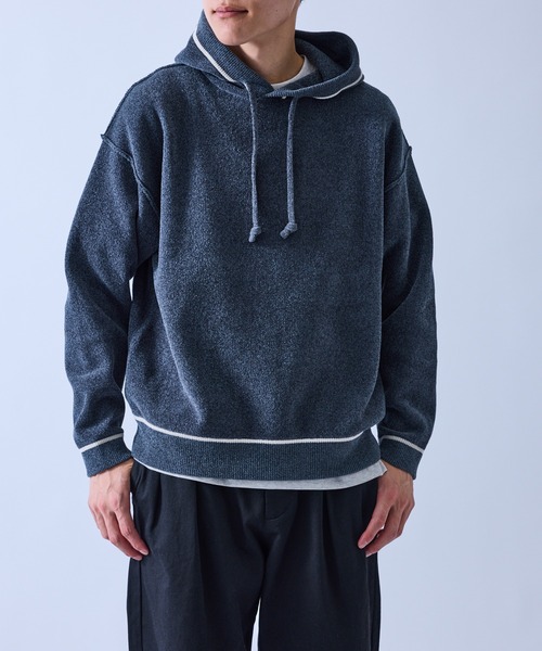 le cercle ADAM ET ROPE'(ルセルクルアダムエロペ)の「コンビモールニットパーカー(パーカー・メンズ・オリーブ/グレー/ベージュ・L/LL/M)」の4枚目の写真
