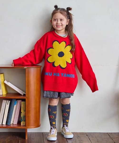 MARKEY'S（マーキーズ）の「【BOKU HA TANOSII】別注フラワーニット（ニット/セーター・キッズ・ブラック/オフホワイト/レッド・100/110/120/130/140/150）」の3枚目の写真