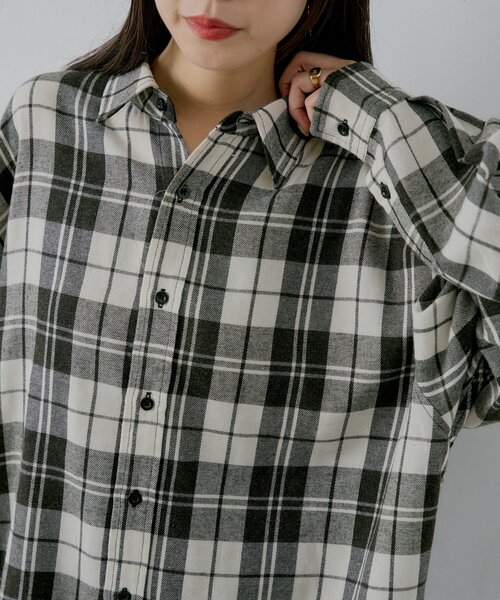 WHIMSIC（ウィムジック）の「【UNISEX】アシッドウォッシュフランネルチェックシャツ（シャツ/ブラウス・レディース・ブラック/グリーン/レッド/ブラウン・FREE）」の12枚目の写真
