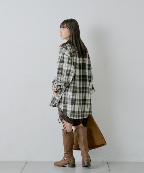WHIMSIC（ウィムジック）の「【UNISEX】アシッドウォッシュフランネルチェックシャツ（シャツ/ブラウス・レディース・ブラック/グリーン/レッド/ブラウン・FREE）」の17枚目の写真