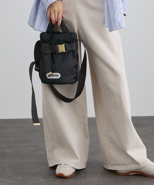 OUTDOOR PRODUCTS(アウトドアプロダクツ)の「【OUTDOOR PRODUCTS for SALON】2WAY ベルトトートバッグSS(トートバッグ・レディース・ダークブラウン/ブラック・FREE)」の5枚目の写真