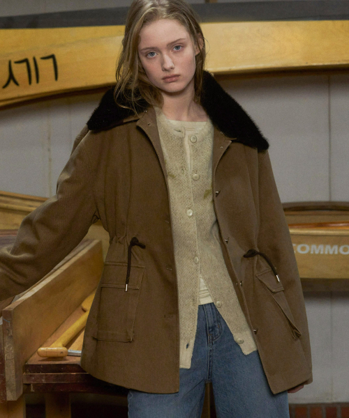 ANDNEEDS(アンドニーズ)の「Vanves washed half jacket (khaki brown)(ミリタリージャケット・レディース・その他・FREE)」の2枚目の写真