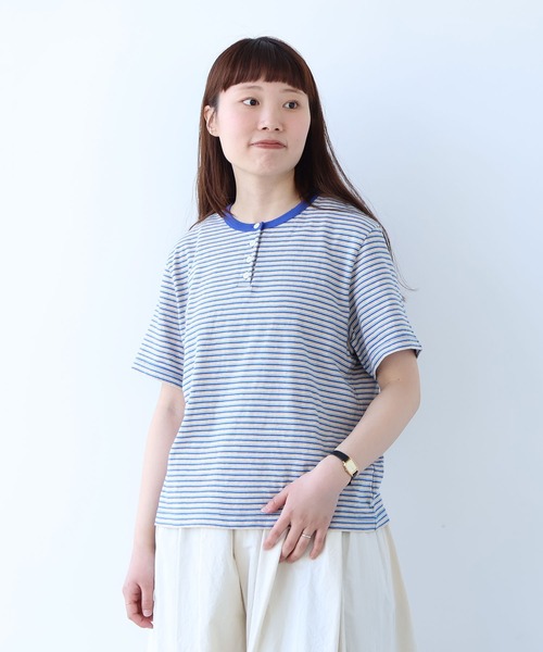 bulle de savon(ビュルデサボン)の「マルチボーダー ヘンリーネックTシャツ(Tシャツ/カットソー・レディース・ブルー/レッド・FREE)」の21枚目の写真
