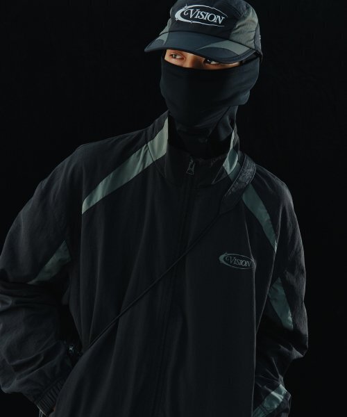 VISION STREET WEAR(ヴィジョンストリートウェア)の「VSW Blocking Wind Jacket Black(ナイロンジャケット・レディース・その他・MEDIUM/LARGE/X-LARGE)」の3枚目の写真