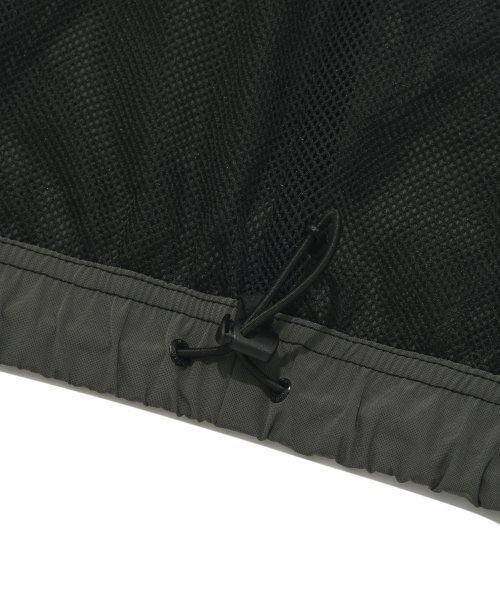 VISION STREET WEAR(ヴィジョンストリートウェア)の「VSW Blocking Wind Jacket Black(ナイロンジャケット・レディース・その他・MEDIUM/LARGE/X-LARGE)」の12枚目の写真