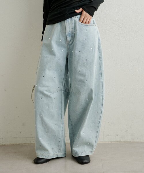 Omekashi(オメカシ)の「ビジューデニム(デニムパンツ・レディース・ブルー/ネイビー・38/36)」の2枚目の写真