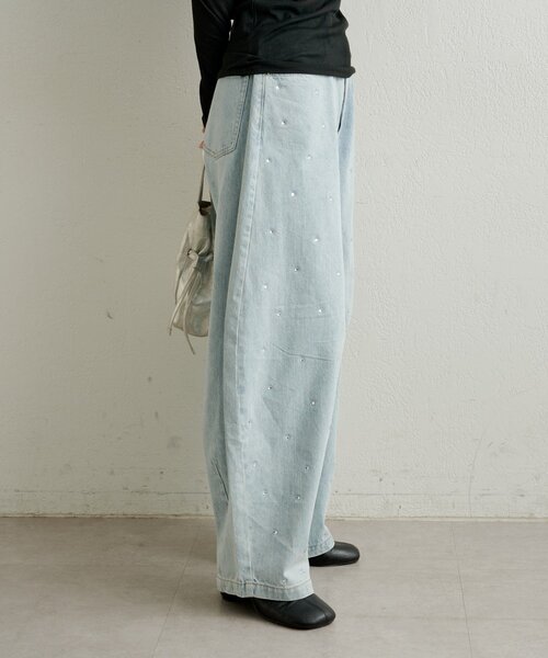 Omekashi(オメカシ)の「ビジューデニム(デニムパンツ・レディース・ブルー/ネイビー・38/36)」の7枚目の写真