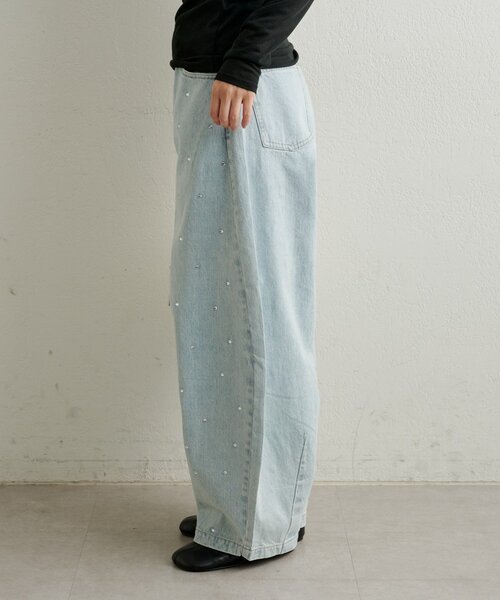 Omekashi(オメカシ)の「ビジューデニム(デニムパンツ・レディース・ブルー/ネイビー・38/36)」の12枚目の写真