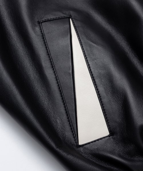 SPERONE（スペロネ）の「[リアルレザー] ラムスキンツートンスタジアムジャケット（ライダースジャケット・メンズ・その他・MEDIUM/LARGE/X-LARGE）」の7枚目の写真
