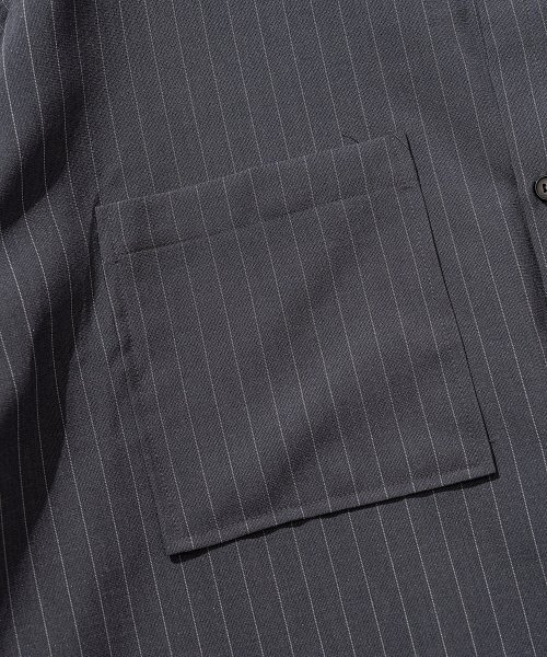 VASTIC(バスティック)の「オーバーサイズストライプシャツ_チャコール(シャツ/ブラウス・メンズ・その他・LARGE/MEDIUM)」の5枚目の写真