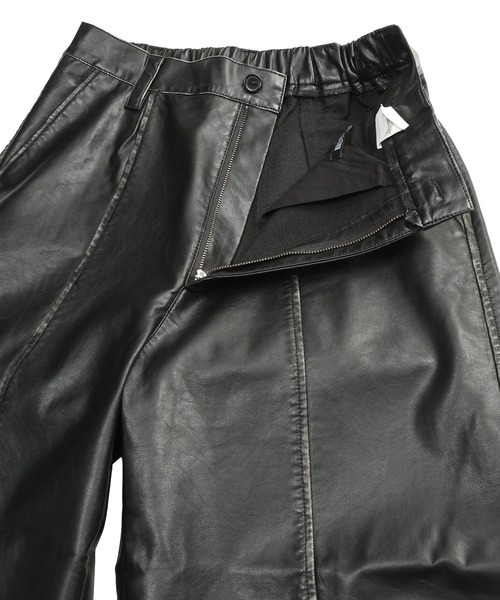 Jungle Storm（ジャングルストーム）の「JUNGLE STORM (ジャングルストーム) ヴィンテージ加工 合成皮革 ワイドパンツ ブラックパンツ（その他パンツ・メンズ・ブラック・L/M）」の5枚目の写真
