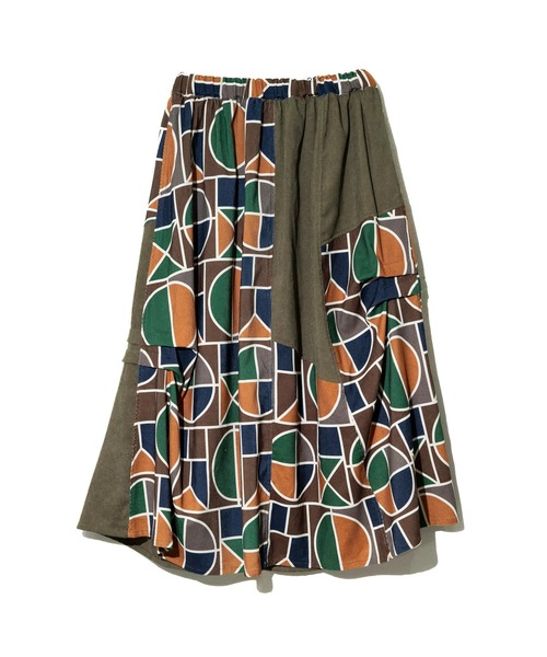 CUBE SUGAR（キューブシュガー）の「CUBE SUGAR/キューブシュガー　シャツコール 総柄プリント 切替 サイドタックギャザースカート（スカート・レディース・カーキ/ベージュ・FREE）」の8枚目の写真