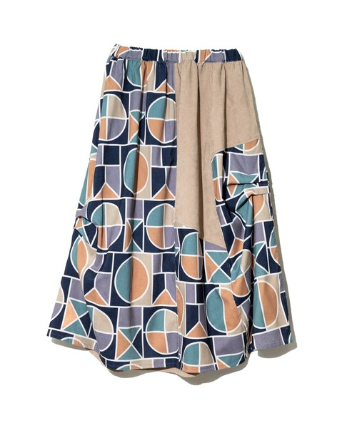 CUBE SUGAR（キューブシュガー）の「CUBE SUGAR/キューブシュガー　シャツコール 総柄プリント 切替 サイドタックギャザースカート（スカート・レディース・カーキ/ベージュ・FREE）」の10枚目の写真