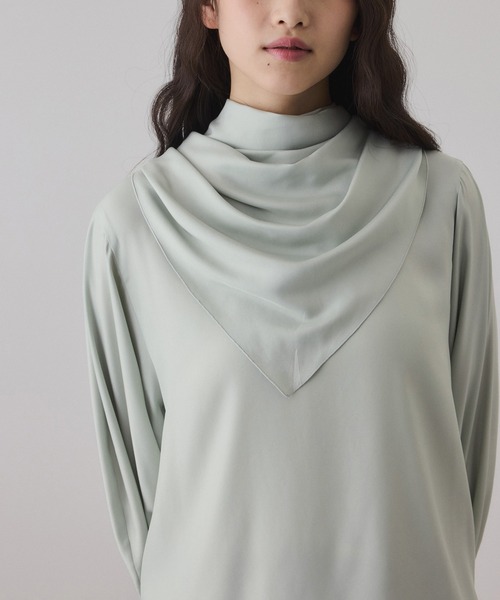 ADAM ET ROPE'（アダムエロペ）の「フィブリルロンTEEスカーフブラウス（シャツ/ブラウス・レディース・オフホワイト/ブラック/ライトグリーン・FREE）」の12枚目の写真