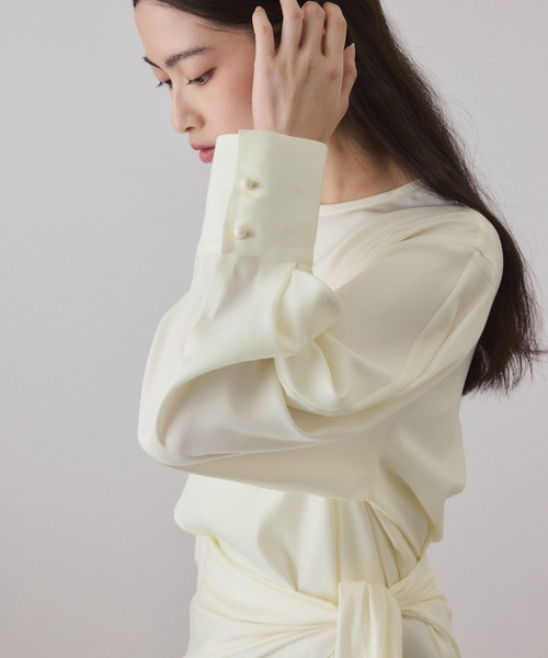 ADAM ET ROPE'（アダムエロペ）の「フィブリルロンTEEスカーフブラウス（シャツ/ブラウス・レディース・オフホワイト/ブラック/ライトグリーン・FREE）」の17枚目の写真