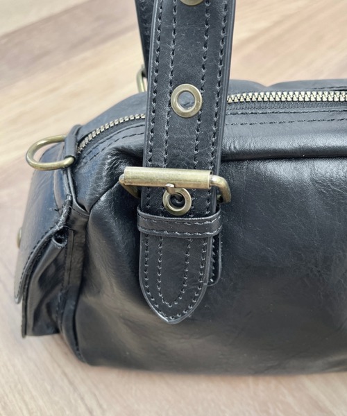 wears（ウェアーズ）の「2WAYコンパクトボストンバッグ（ハンドバッグ・レディース・ブラック/ブラウン・FREE）」の6枚目の写真