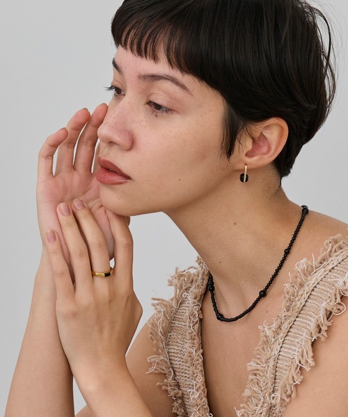 JUPITER(ジュピター)の「【SV】バケットカットオニキスミニマルリング/天然石/ニッケルフリー/金属アレルギー対応(リング・レディース・シルバー/ゴールド・#11)」の5枚目の写真