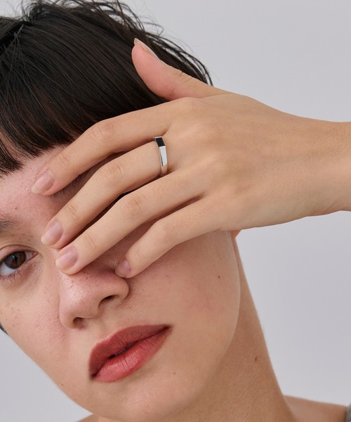 JUPITER(ジュピター)の「【SV】バケットカットオニキスミニマルリング/天然石/ニッケルフリー/金属アレルギー対応(リング・レディース・シルバー/ゴールド・#11)」の14枚目の写真