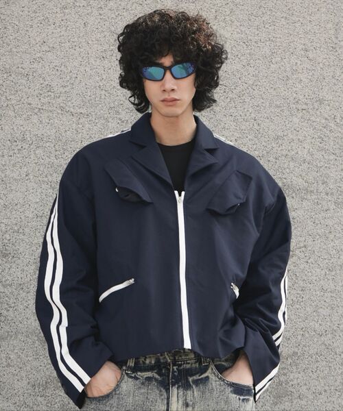 COME（シーオーエムイー）の「[UNISEX] Satin-Trimmed Padded Racing Jacket (Navy)（デニムジャケット・メンズ・その他・1(M)/2(L)）」の5枚目の写真