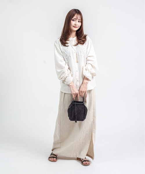Rivel（リヴェル）の「【L’ ANGOLO DEL CUOIO/ランゴロデルクオイオ】レザーサンダル　フラットサンダル（サンダル・レディース・ホワイト/ブラック・36/37/38/39）」の9枚目の写真