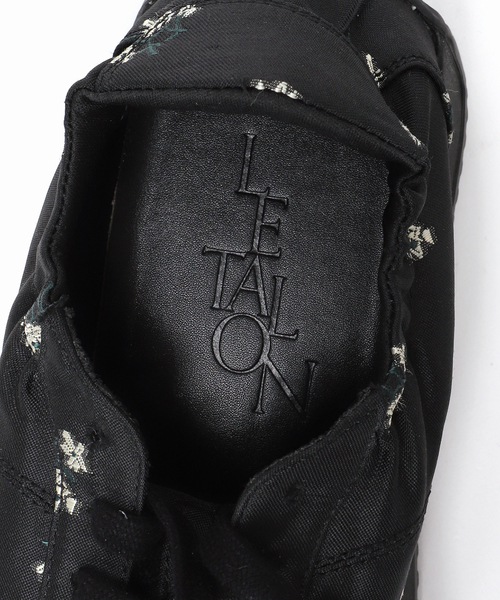 LE TALON(ルタロン)の「L2WAYギャザースニーカー(スニーカー・レディース・シルバー/ブラック×ブラック・25cm/24.5cm/24cm/23.5cm/23cm/22.5cm/22cm)」の11枚目の写真