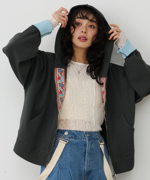 Unitage（ユニテージ）の「チロルテープニットパーカー（パーカー・レディース・チャコールグレー/グレー/ピンク/アイボリー・FREE）」の14枚目の写真