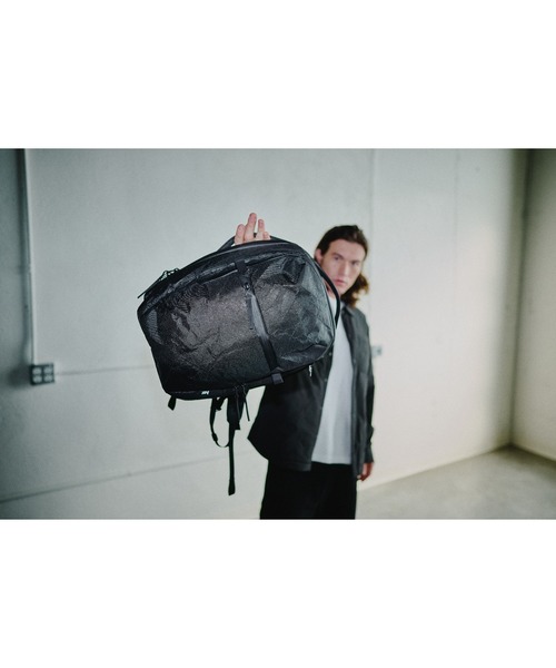Aer（エアー）の「AER　City Pack 2 Ultra　/　AER-91052（バックパック/リュック・メンズ・ブラック・FREE）」の16枚目の写真