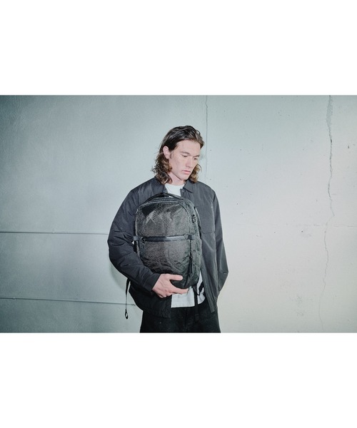 Aer（エアー）の「AER　City Pack 2 Ultra　/　AER-91052（バックパック/リュック・メンズ・ブラック・FREE）」の15枚目の写真