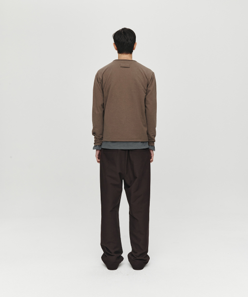 HEUTE(ホイテ)の「HEAVY COTTON BANDING PLEATED PANTS (BROWN)(その他パンツ・メンズ・ブラウン・M/L)」の4枚目の写真