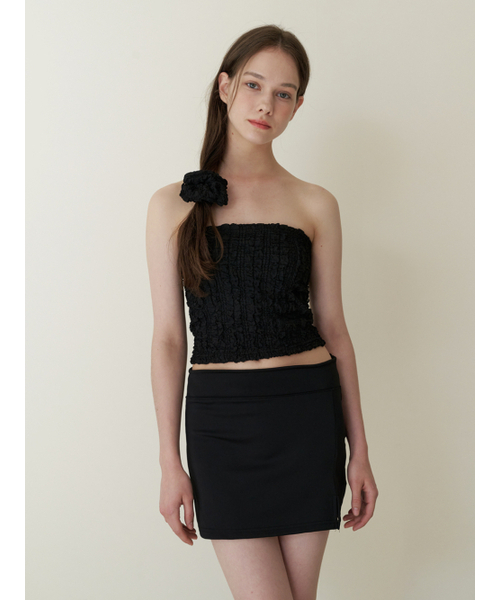 KINDABABY(カインダベイビー)の「lacy petal tube top - black(その他トップス・レディース・ブラック・FREE)」の1枚目の写真