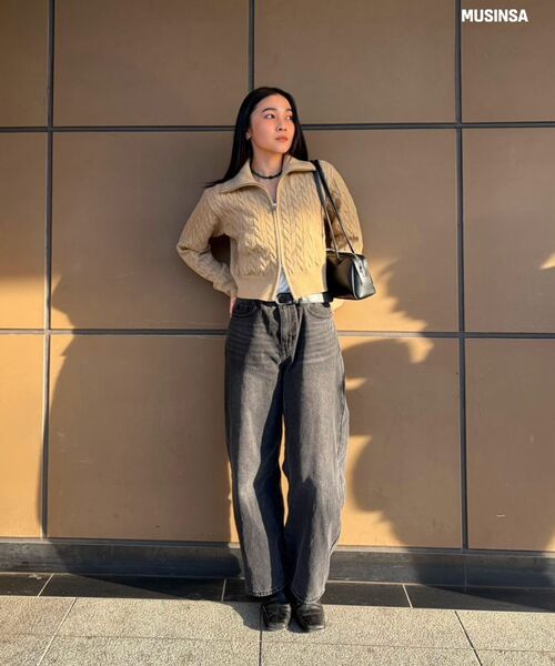 MUSINSA STANDARD WOMAN（ムシンサスタンダードウーマン）の「ウィメンズケーブルニットジップアップ[ベージュ]（ニット/セーター・レディース・その他・LARGE/MEDIUM/SMALL/X-SMALL）」の4枚目の写真