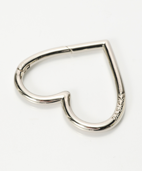 BASICKS（ベイシックス）の「BASICKS / ベイシックス HEART CARBINER（キーケース/キーアクセサリー・メンズ・シルバー・FREE）」の2枚目の写真