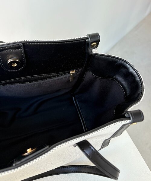 CAPRICIEUX LE'MAGE（カプリシューレマージュ）の「バイカラートリミングトートバッグ（ショルダーバッグ・レディース・ブラック/キャメル・FREE）」の6枚目の写真