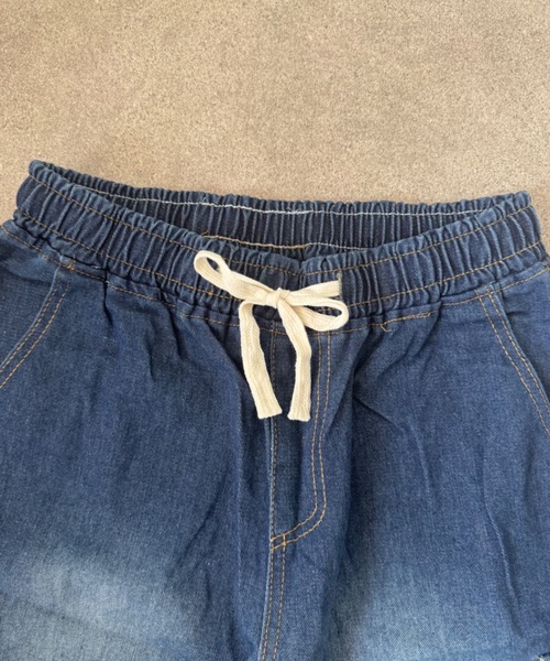 SHEPP(シープ)の「【26年春新作】【UNISEX】ワイドシルエット デニム カーゴハーフパンツ / バミューダパンツ(デニムパンツ・メンズ・ブラック/ライトブルー/インディゴブルー・L/M)」の10枚目の写真
