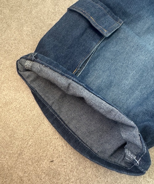 SHEPP(シープ)の「【26年春新作】【UNISEX】ワイドシルエット デニム カーゴハーフパンツ / バミューダパンツ(デニムパンツ・メンズ・ブラック/ライトブルー/インディゴブルー・L/M)」の15枚目の写真